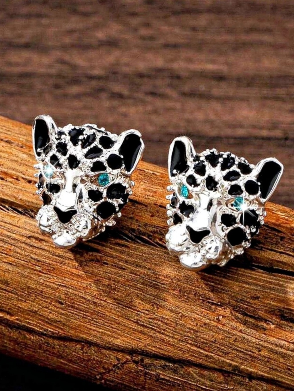 Leopard Stud Earrings in Silver & Black NWT